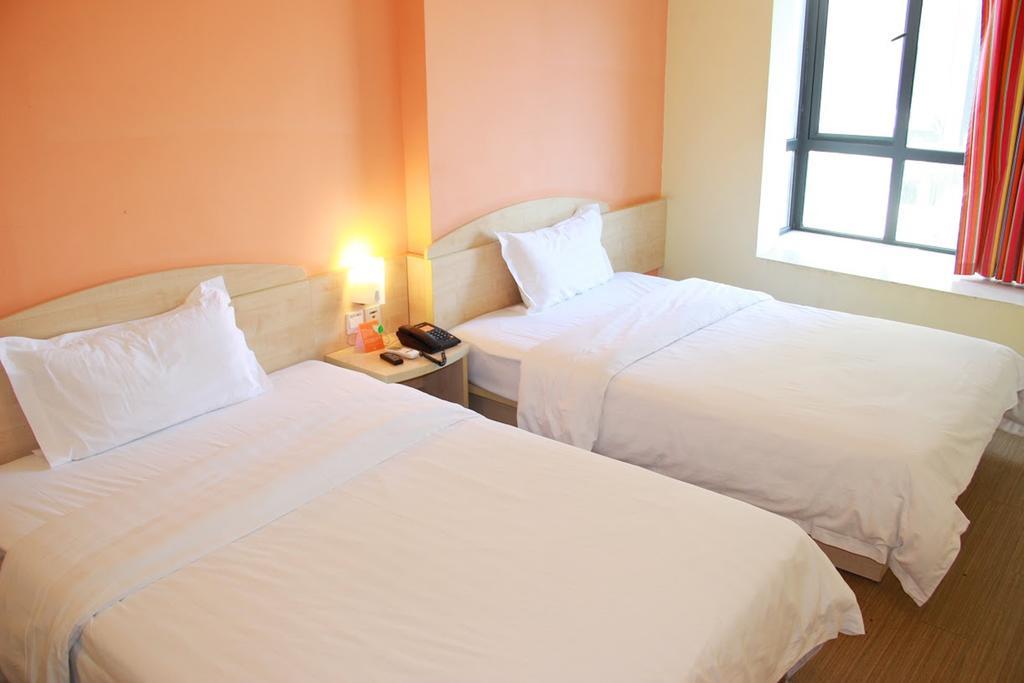 7Days Inn Qionghai Bus Station Luaran gambar