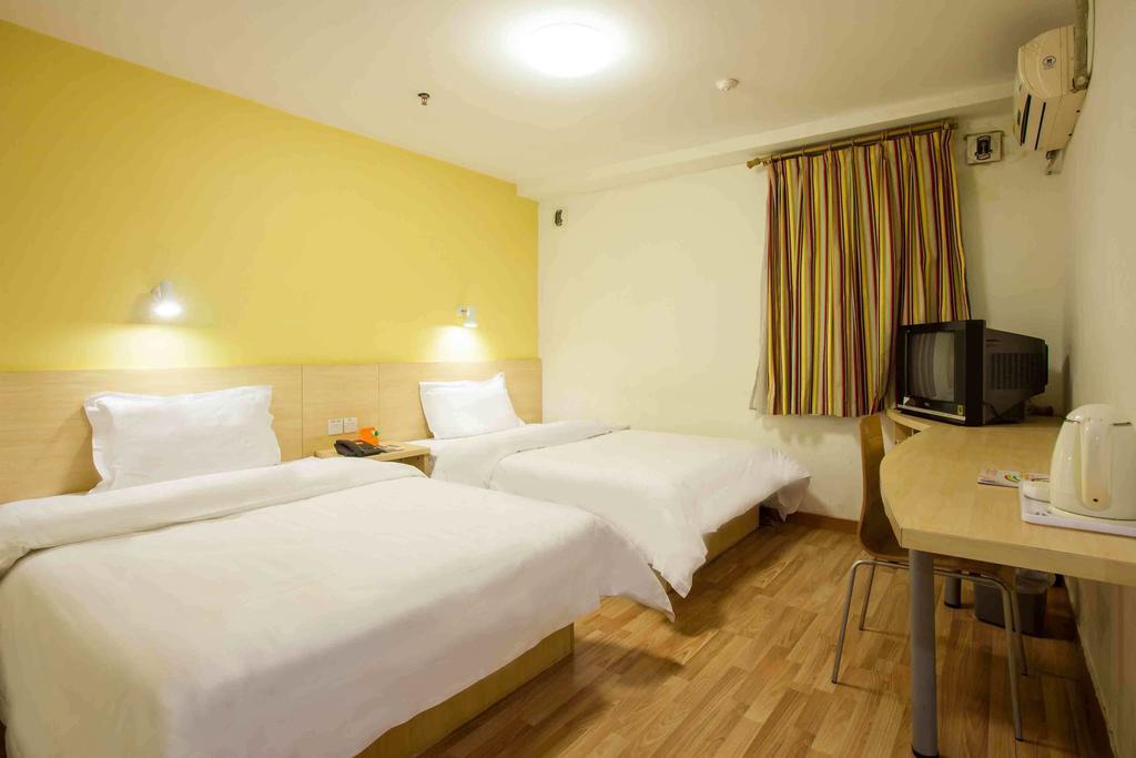 7Days Inn Qionghai Bus Station Bilik gambar